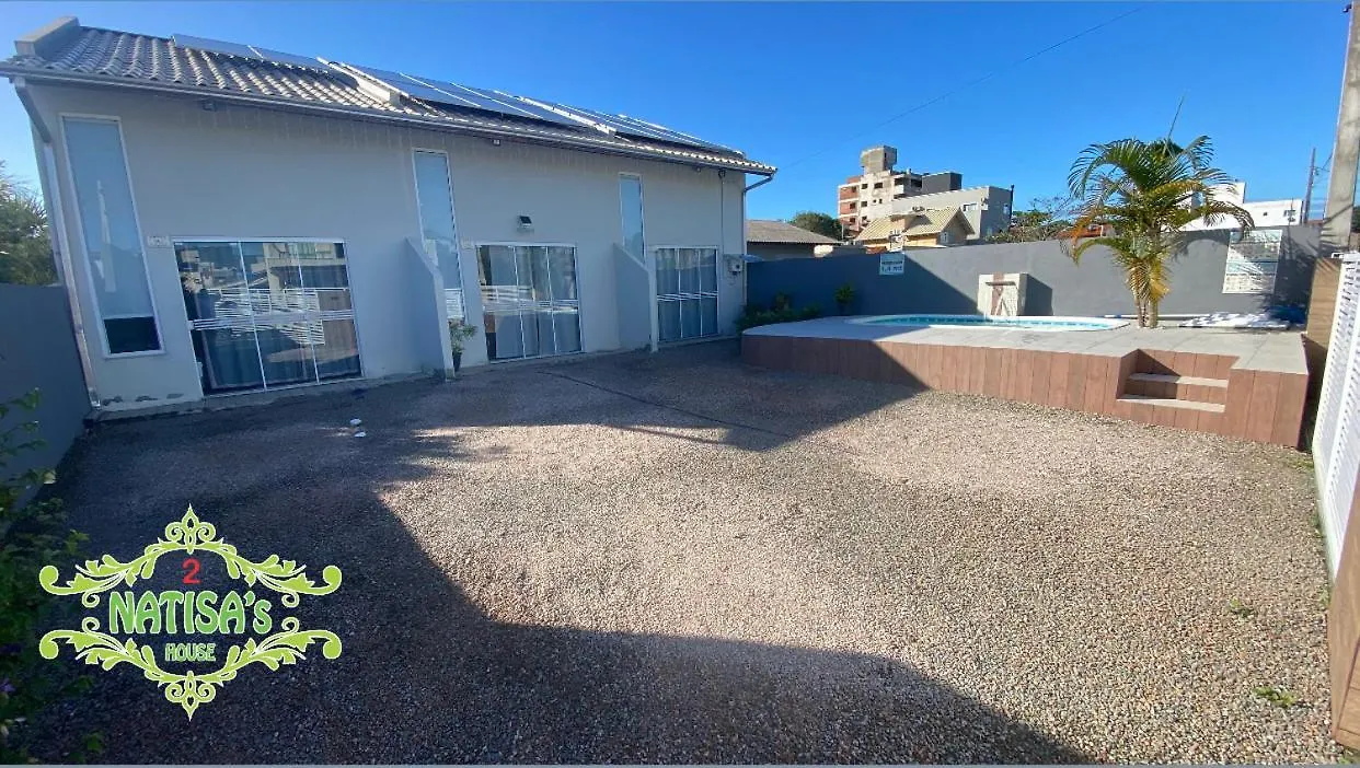 Holiday home Sobrados Aconchegante Com Piscina 