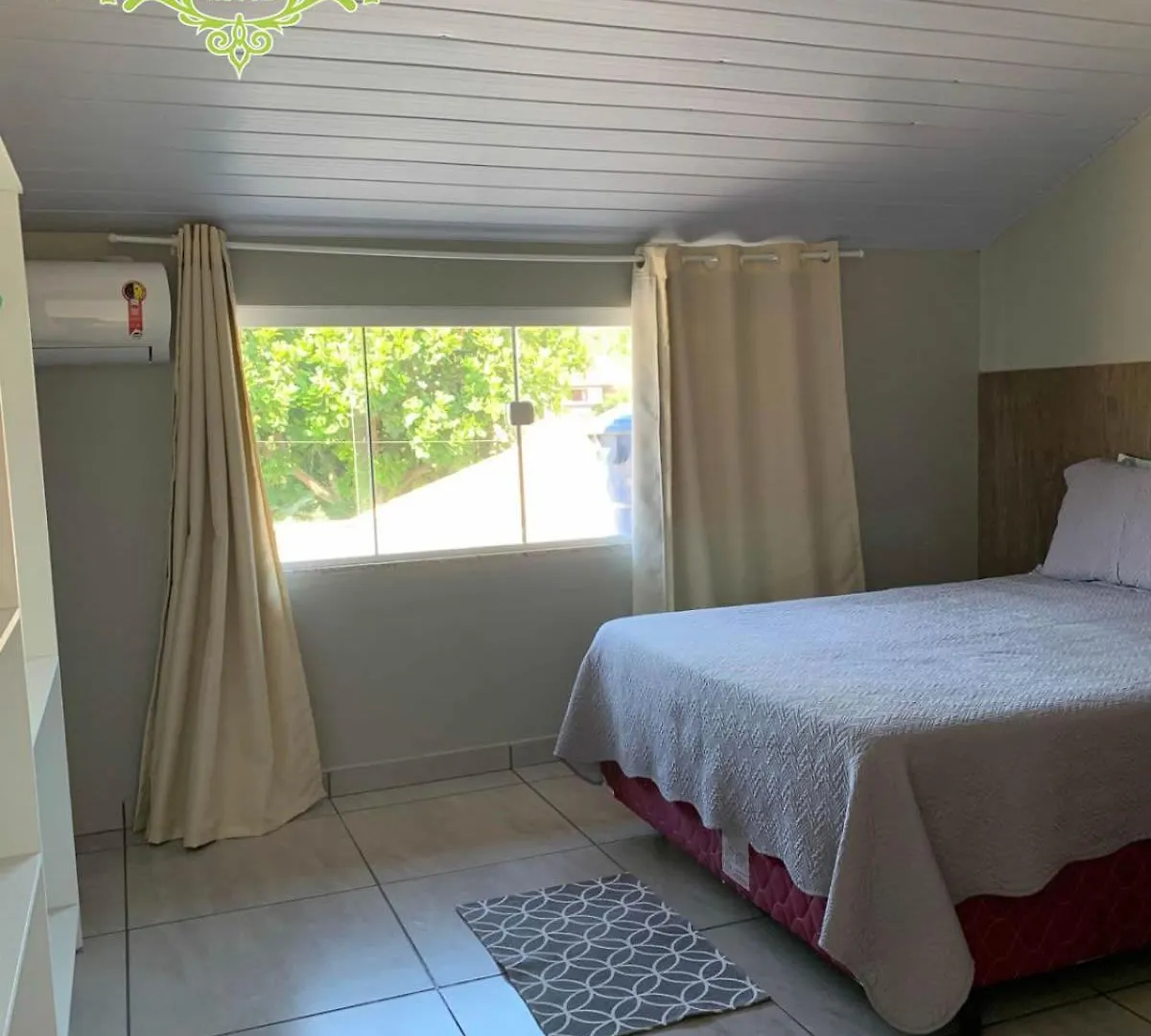 Sobrados Aconchegante Com Piscina 