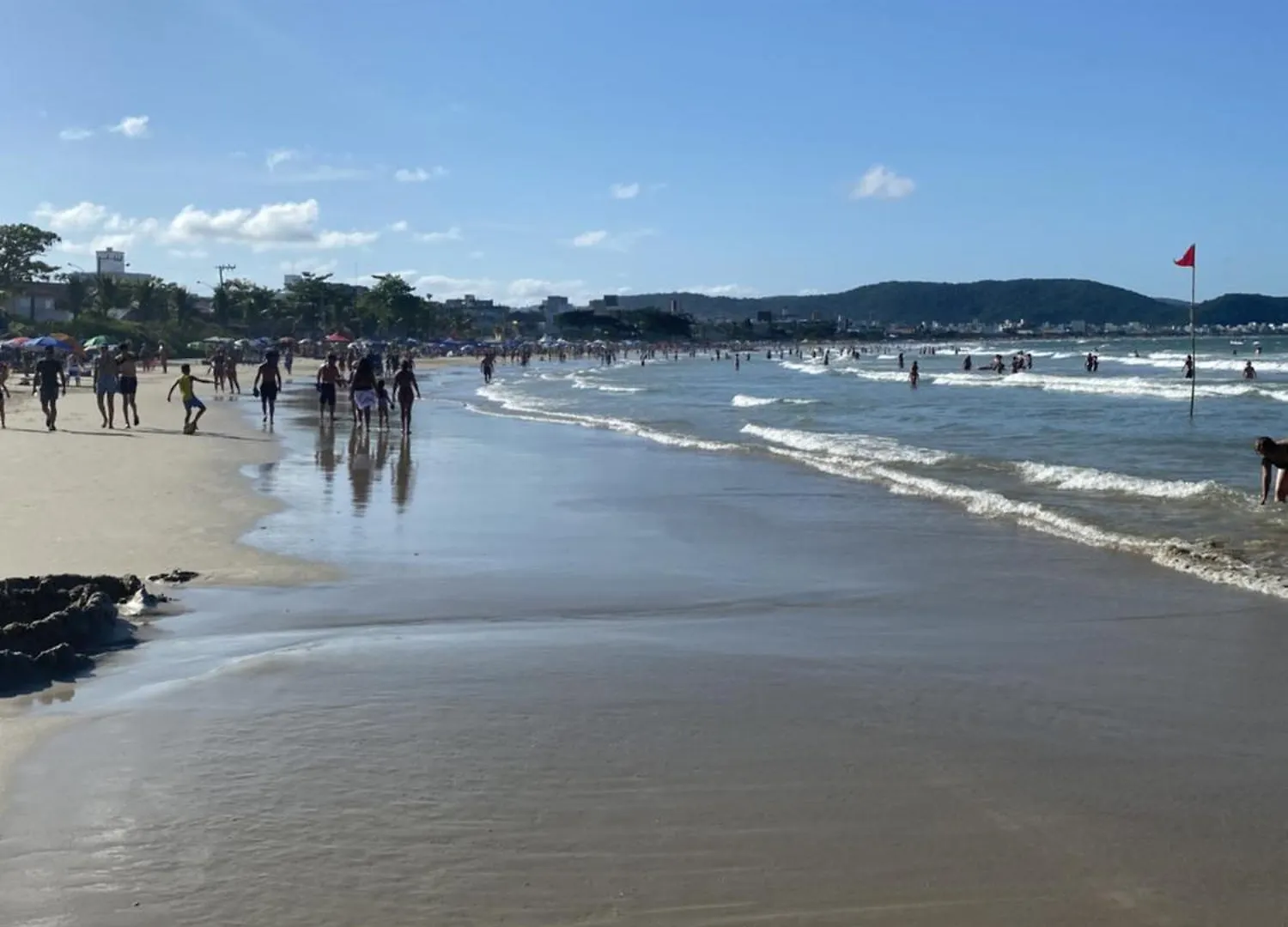 Sobrados Aconchegante Com Piscina 