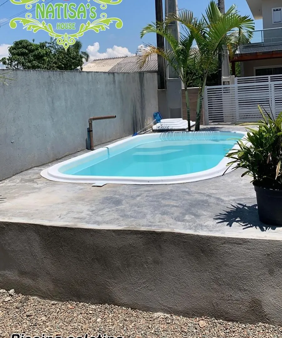Holiday home Sobrados Aconchegante Com Piscina 