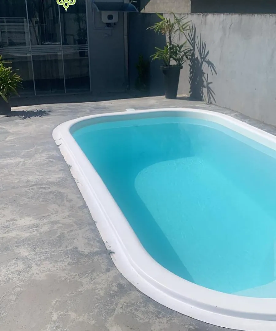 Sobrados Aconchegante Com Piscina 
