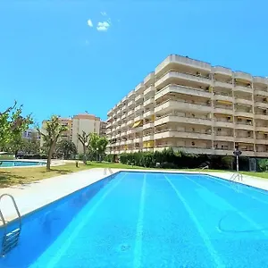 Cordoba , Climatizado, Piscina Y Cerca De La Playa. Apartamento Salou